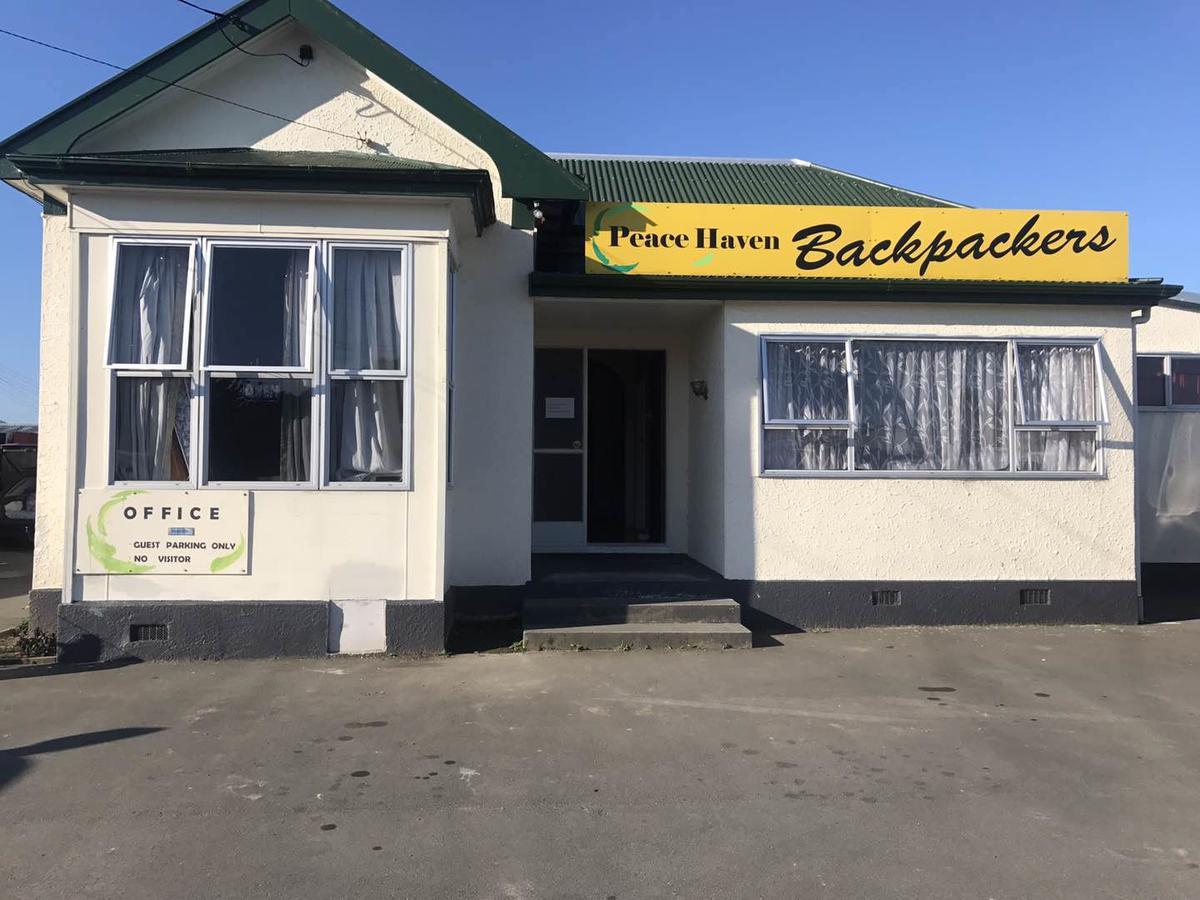 Peace Haven Backpackers Hostel Blenheim Exterior photo